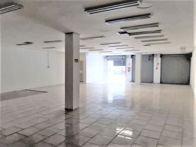 Casa Comercial para alugar com 284m², 1 quarto no bairro Partenon em Porto Alegre - Foto 7