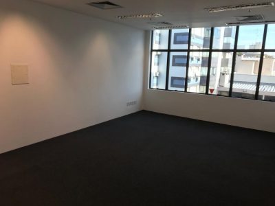 Sala para alugar com 51m² no bairro São João em Porto Alegre - Foto 4