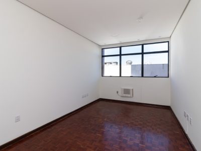 Sala para alugar com 30m² no bairro Passo d'Areia em Porto Alegre - Foto 2