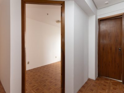 Sala para alugar com 50m² no bairro Moinhos de Vento em Porto Alegre - Foto 4