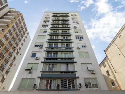 Apartamento para alugar com 116m², 3 quartos no bairro Rio Branco em Porto Alegre - Foto 21