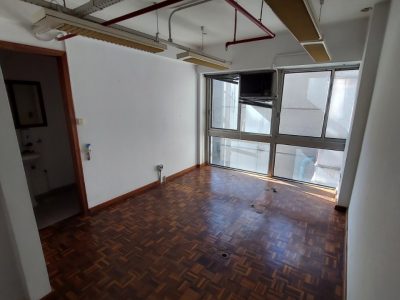 Sala para alugar com 241m² no bairro Centro Histórico em Porto Alegre - Foto 20