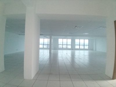 Sala para alugar com 209m² no bairro Petrópolis em Porto Alegre - Foto 2