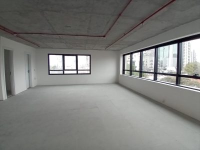 Sala para alugar com 71m² no bairro Higienópolis em Porto Alegre - Foto 7