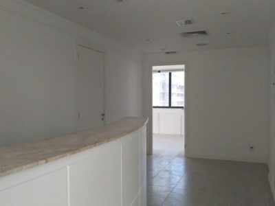 Sala para alugar com 142m² no bairro Auxiliadora em Porto Alegre - Foto 9