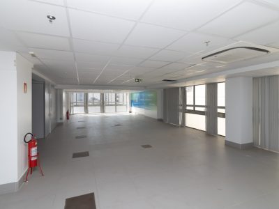 Sala para alugar com 508m² no bairro Centro Histórico em Porto Alegre - Foto 3