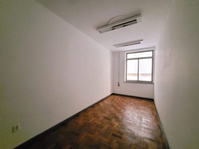 Sala para alugar com 1.340m² no bairro Centro Histórico em Porto Alegre - Foto 40