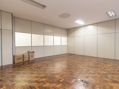 Sala para alugar com 1.073m² no bairro Centro Histórico em Porto Alegre - Foto 28