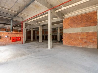 Loja para alugar com 900m² no bairro Rio Branco em Porto Alegre - Foto 13