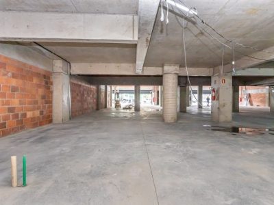 Loja para alugar com 900m² no bairro Rio Branco em Porto Alegre - Foto 24