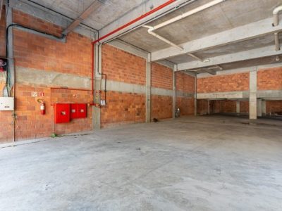 Loja para alugar com 900m² no bairro Rio Branco em Porto Alegre - Foto 44