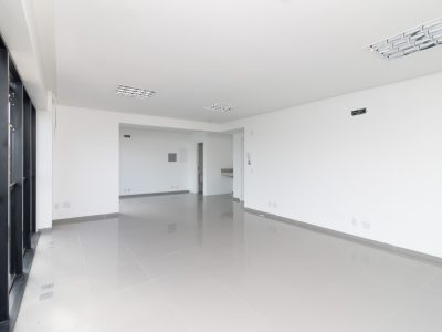 Sala para alugar com 54m² no bairro Passo d'Areia em Porto Alegre - Foto 5