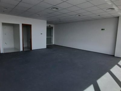 Sala para alugar com 68m² no bairro Chácara das Pedras em Porto Alegre - Foto 3