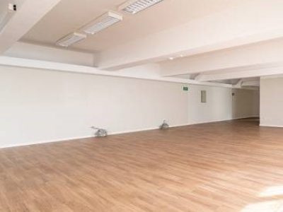 Sala para alugar com 936m² no bairro Rio Branco em Porto Alegre - Foto 4