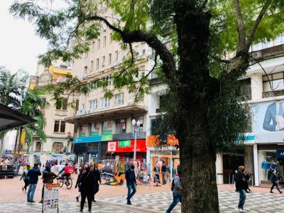 Sala para alugar com 123m² no bairro Centro Histórico em Porto Alegre - Foto 2