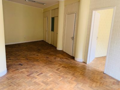 Sala para alugar com 123m² no bairro Centro Histórico em Porto Alegre - Foto 15