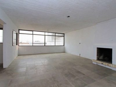 Casa Comercial para alugar com 380m², 5 quartos no bairro Três Figueiras em Porto Alegre - Foto 13