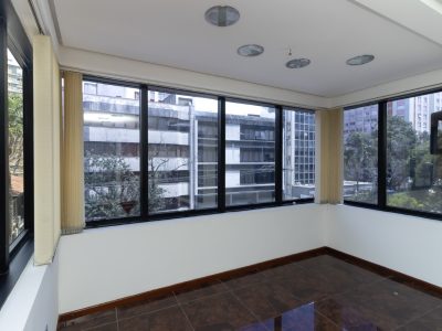 Sala para alugar com 60m² no bairro Floresta em Porto Alegre - Foto 10