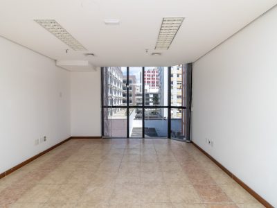 Sala para alugar com 54m² no bairro Auxiliadora em Porto Alegre - Foto 4