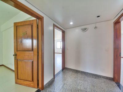 Sala para alugar com 357m² no bairro Passo d'Areia em Porto Alegre - Foto 3