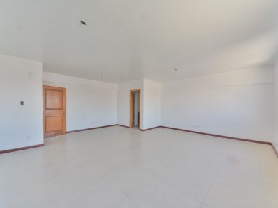 Sala para alugar com 357m² no bairro Passo d'Areia em Porto Alegre - Foto 17