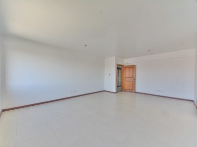 Sala para alugar com 357m² no bairro Passo d'Areia em Porto Alegre - Foto 19