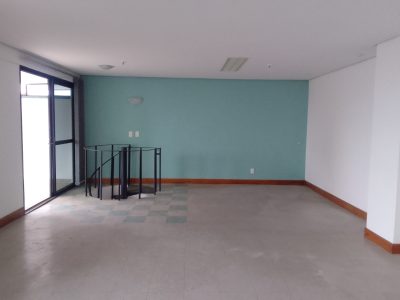 Sala para alugar com 98m² no bairro Três Figueiras em Porto Alegre - Foto 8