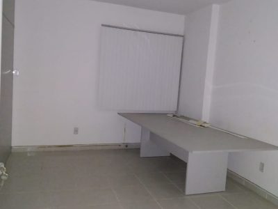 Sala para alugar com 68m² no bairro Centro Histórico em Porto Alegre - Foto 2