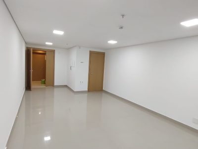 Sala para alugar com 38m² no bairro Passo d'Areia em Porto Alegre - Foto 4