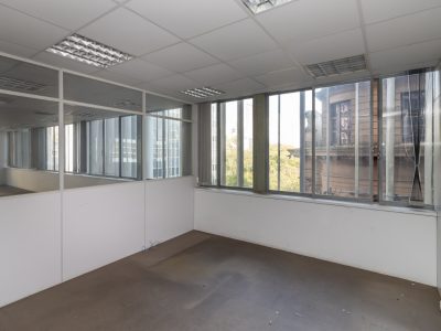 Sala para alugar com 790m² no bairro Centro em Porto Alegre - Foto 20