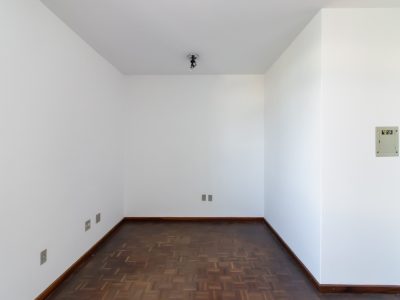 Sala para alugar com 26m² no bairro Passo d'Areia em Porto Alegre - Foto 6