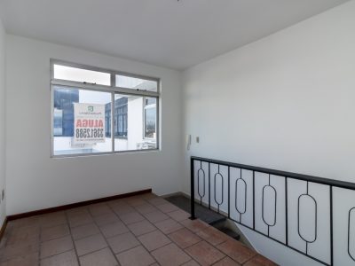 Sala para alugar com 30m² no bairro Passo d'Areia em Porto Alegre - Foto 6