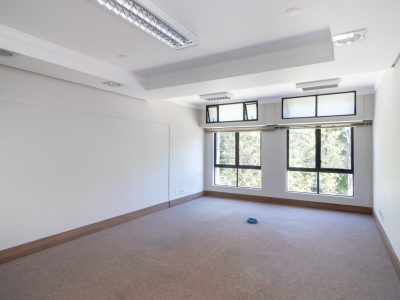 Sala para alugar com 76m² no bairro Petrópolis em Porto Alegre - Foto 5