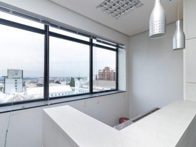 Sala para alugar com 140m² no bairro Independência em Porto Alegre - Foto 4