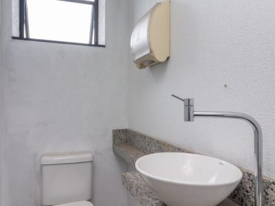 Sala para alugar com 140m² no bairro Independência em Porto Alegre - Foto 7