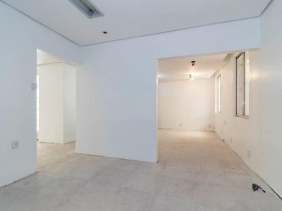 Casa Comercial para alugar com 570m², 1 quarto no bairro Floresta em Porto Alegre - Foto 5