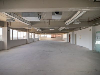 Sala para alugar com 322m² no bairro Boa Vista em Porto Alegre - Foto 2