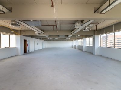 Sala para alugar com 322m² no bairro Boa Vista em Porto Alegre - Foto 3