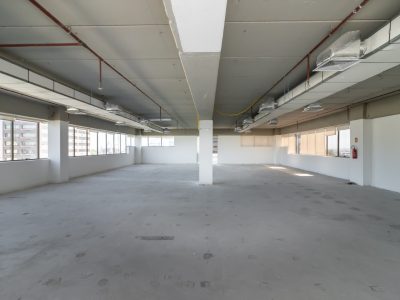 Sala para alugar com 318m² no bairro Boa Vista em Porto Alegre - Foto 3