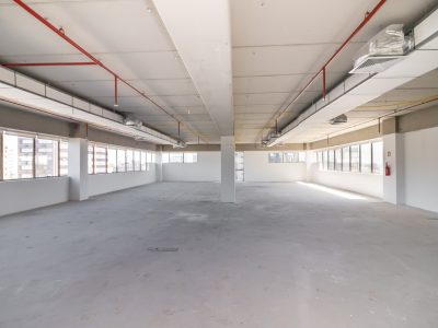 Sala para alugar com 318m² no bairro Boa Vista em Porto Alegre - Foto 4