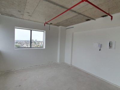 Sala para alugar com 24m² no bairro Passo d'Areia em Porto Alegre - Foto 2