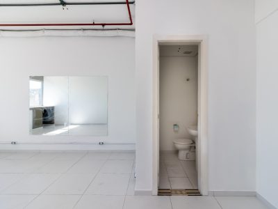 Sala para alugar com 35m² no bairro Partenon em Porto Alegre - Foto 5