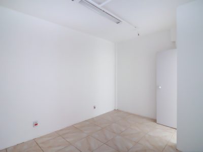 Sala para alugar com 54m² no bairro Centro Histórico em Porto Alegre - Foto 7