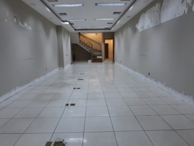 Loja para alugar com 166m² no bairro Centro Histórico em Porto Alegre - Foto 2