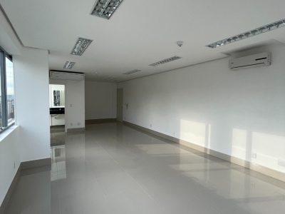 Sala para alugar com 90m² no bairro Auxiliadora em Porto Alegre - Foto 7