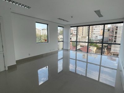 Sala para alugar com 90m² no bairro Auxiliadora em Porto Alegre - Foto 13