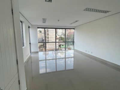 Sala para alugar com 90m² no bairro Auxiliadora em Porto Alegre - Foto 14