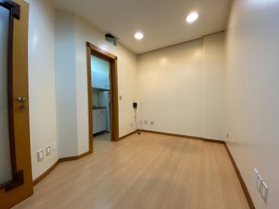 Sala para alugar com 52m² no bairro Moinhos de Vento em Porto Alegre - Foto 8