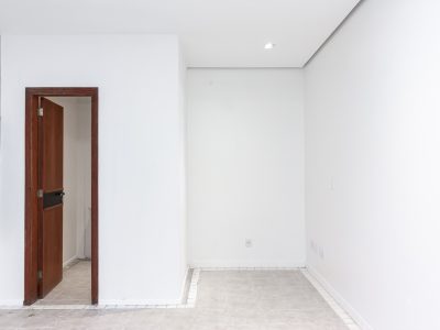 Sala para alugar com 34m² no bairro Petrópolis em Porto Alegre - Foto 5