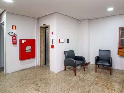 Sala para alugar com 34m² no bairro Petrópolis em Porto Alegre - Foto 8